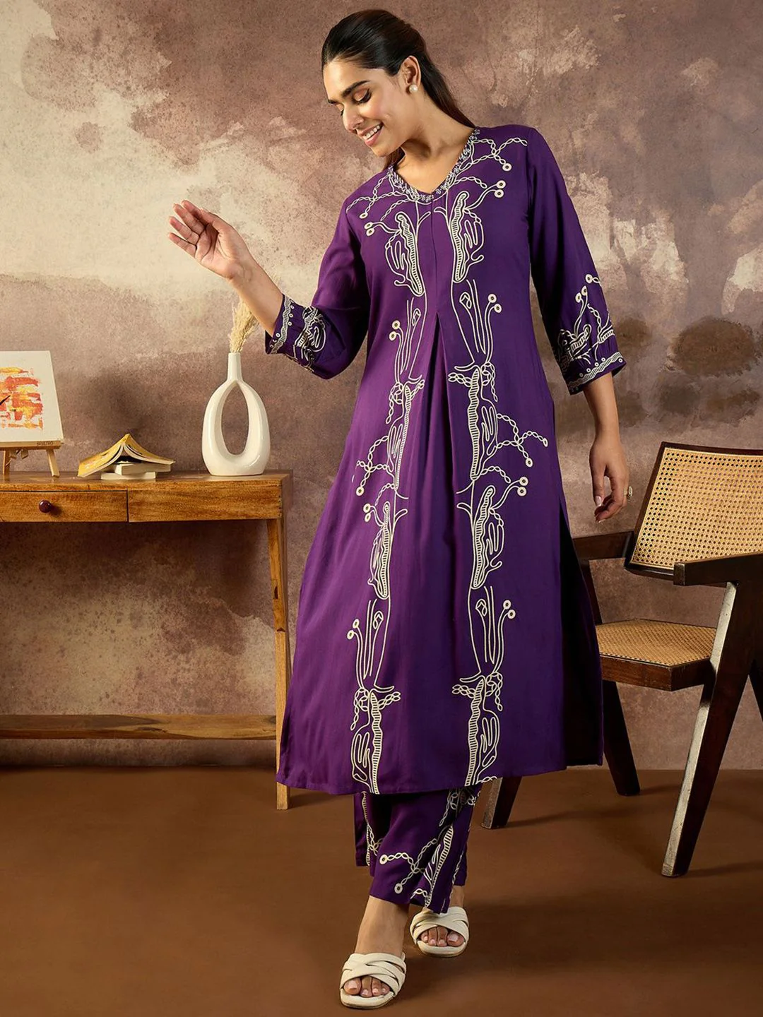 Indo Era Printed V-Neck Tunic With Trousers - Image 6