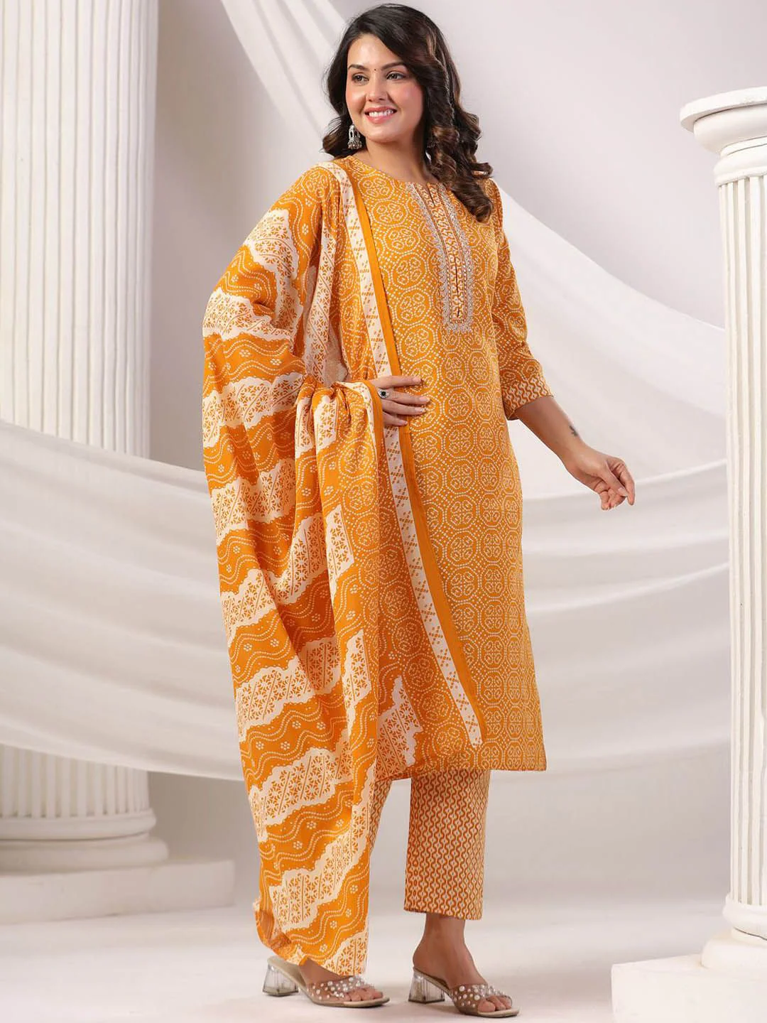 Indo Era Women Bandhani Printed Regular Mirror Work Kurta Trousers With Dupatta - Image 3