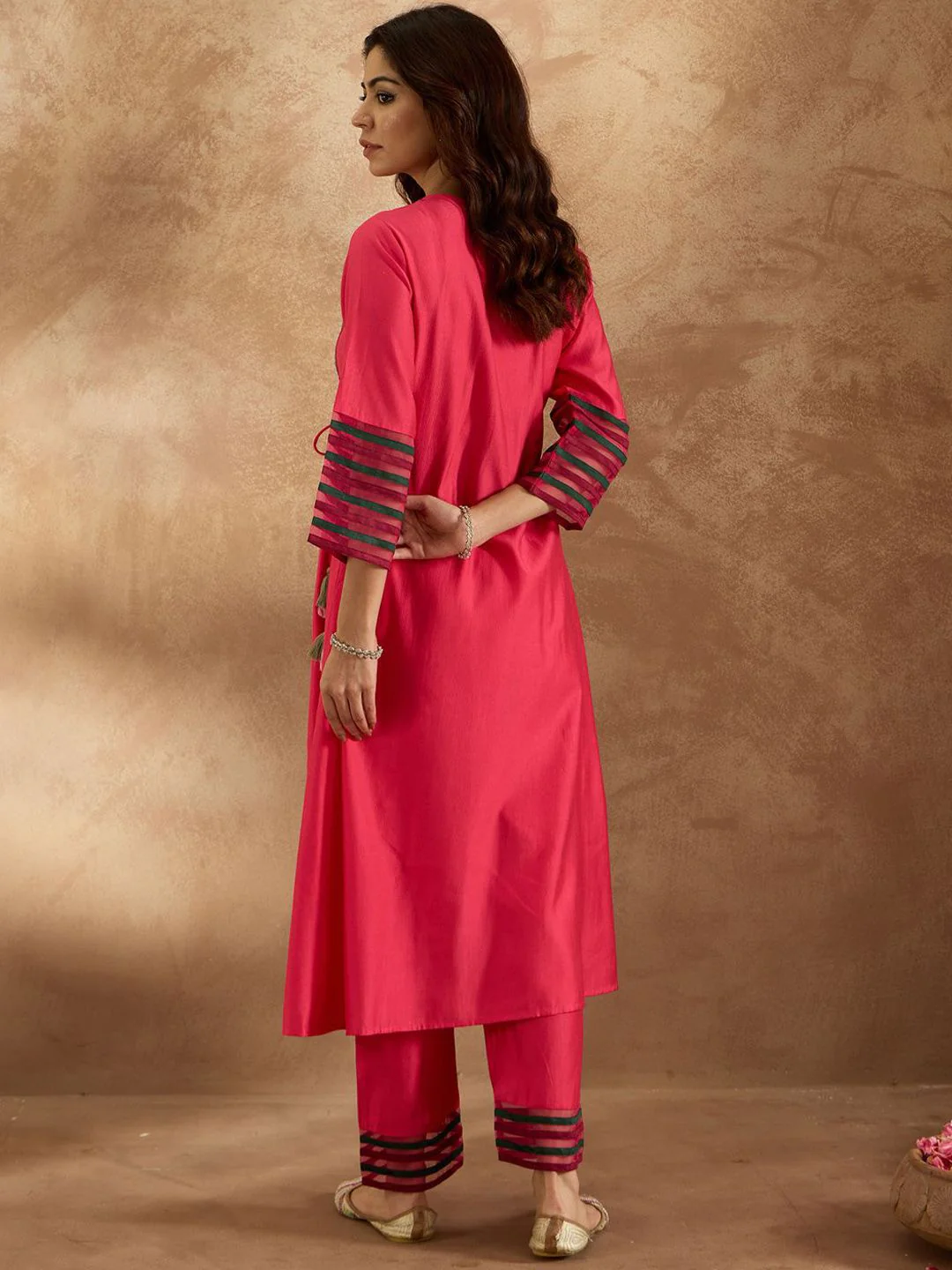 Indo Era Women Floral Embroidered Empire Thread Work Liva Kurta with Trousers - Image 4