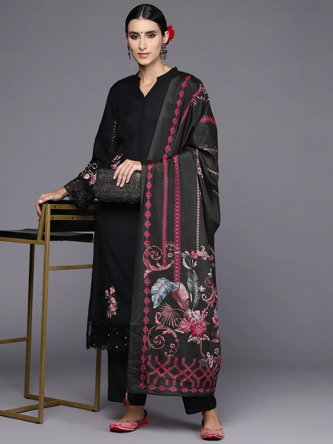 Indo Era Women Floral Embroidered Regular Thread Work Kurta with Trousers & Dupatta