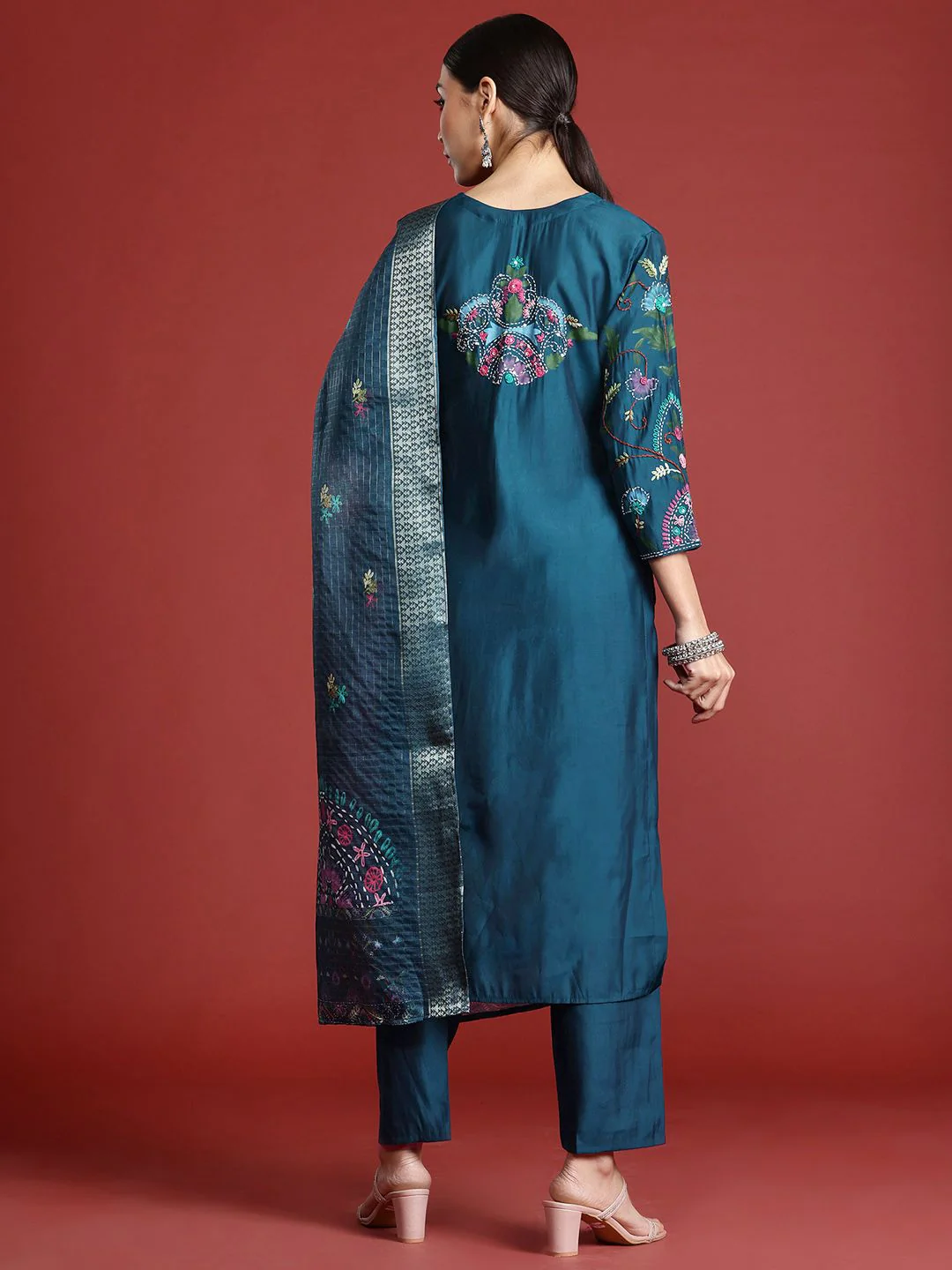 Indo Era Women Floral Embroidered Thread Work Kurta with Trousers & With Dupatta - Image 7