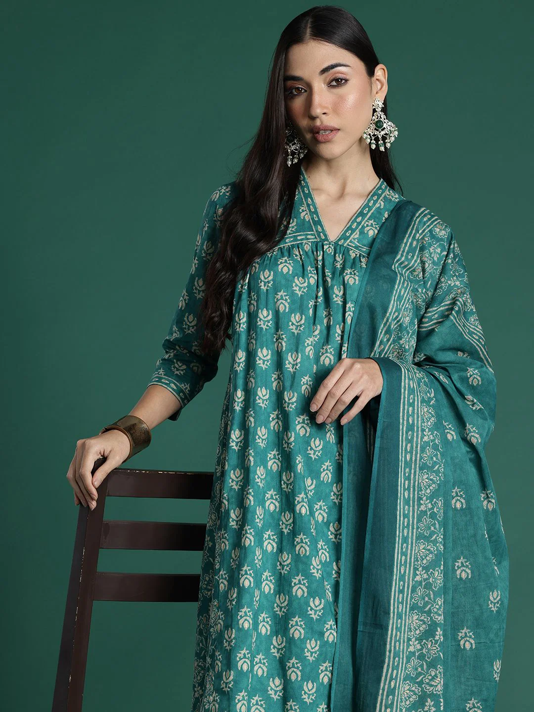 Indo Era Women Floral Printed Empire Pure Cotton Kurta with Trousers & With Dupatta