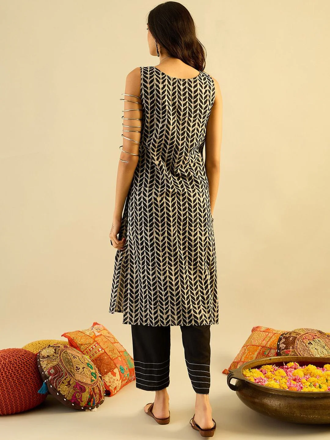 Indo Era Women Floral Printed Indie Prints Kurta - Image 6