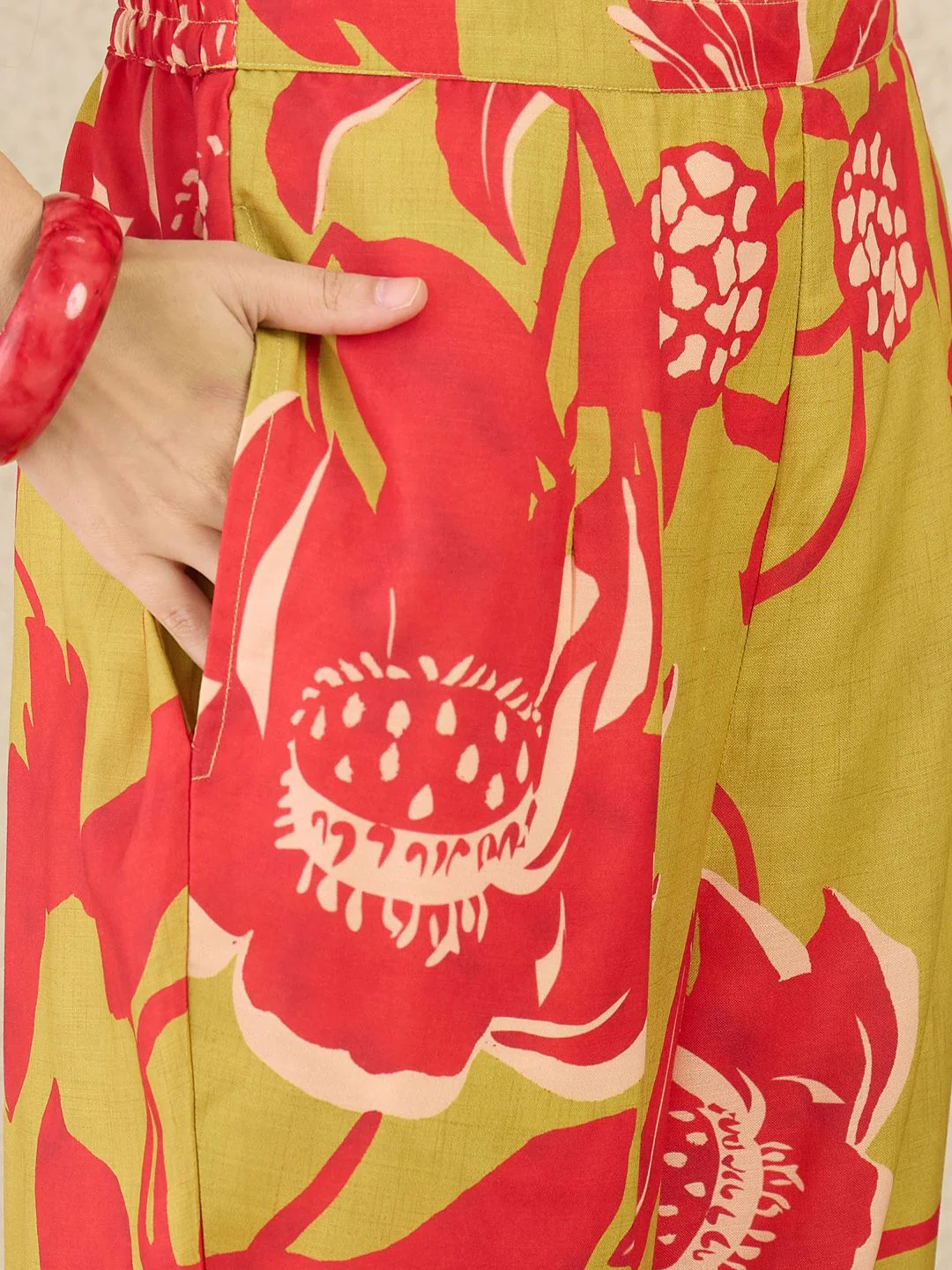 Indo Era Women Floral Printed Regular Kurta with Trousers - Image 5