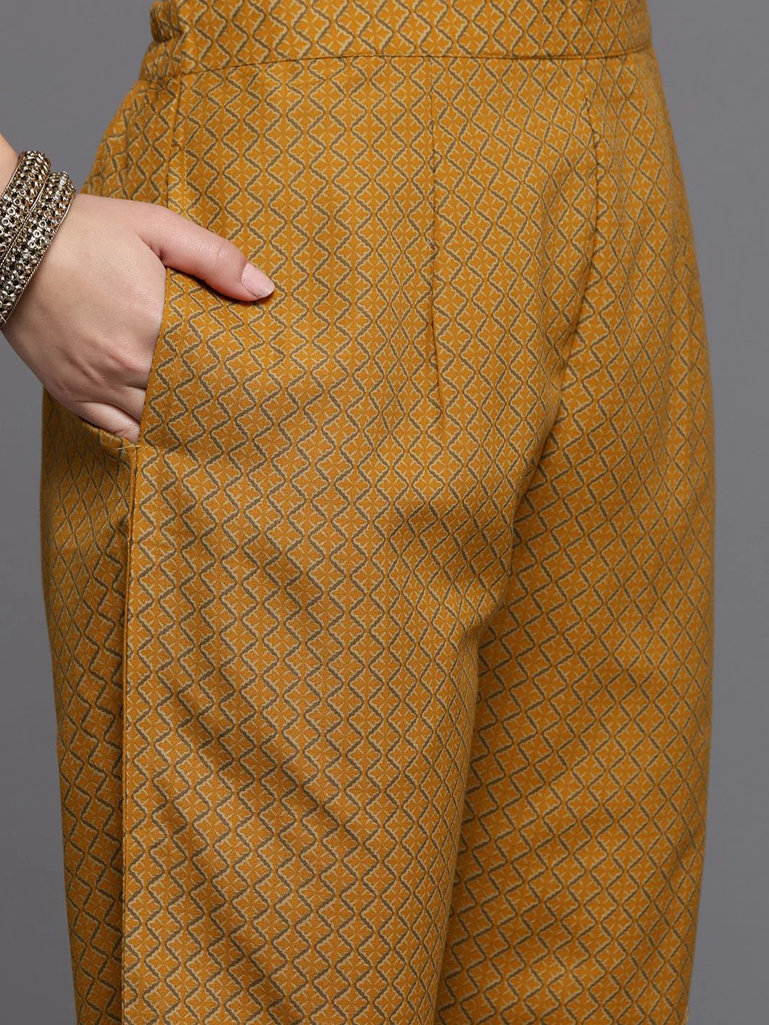 Indo Era Women Floral Yoke Design Regular Pure Cotton Kurta with Trousers & With Dupatta - Image 3