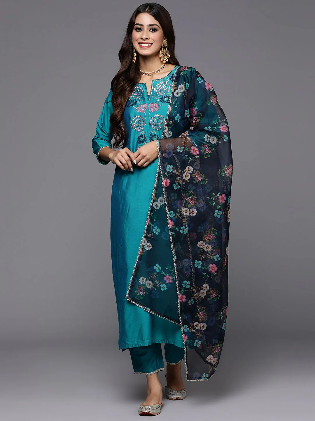 Indo Era Women Teal Floral Embroidered Regular Thread Work Kurta with Trousers & With Dupatta - Image 4