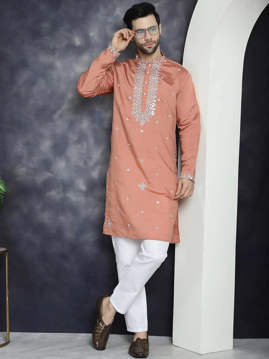 Jompers Embroidered Regular Mirror Work Kurta with Pyjamas - Image 4