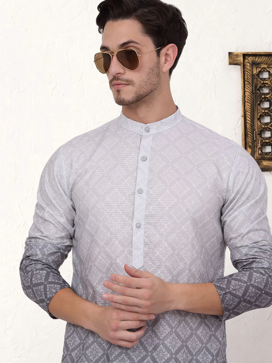 Jompers Ethnic Motifs Printed Mandarin Collar Sequinned Cotton Straight Kurta - Image 4