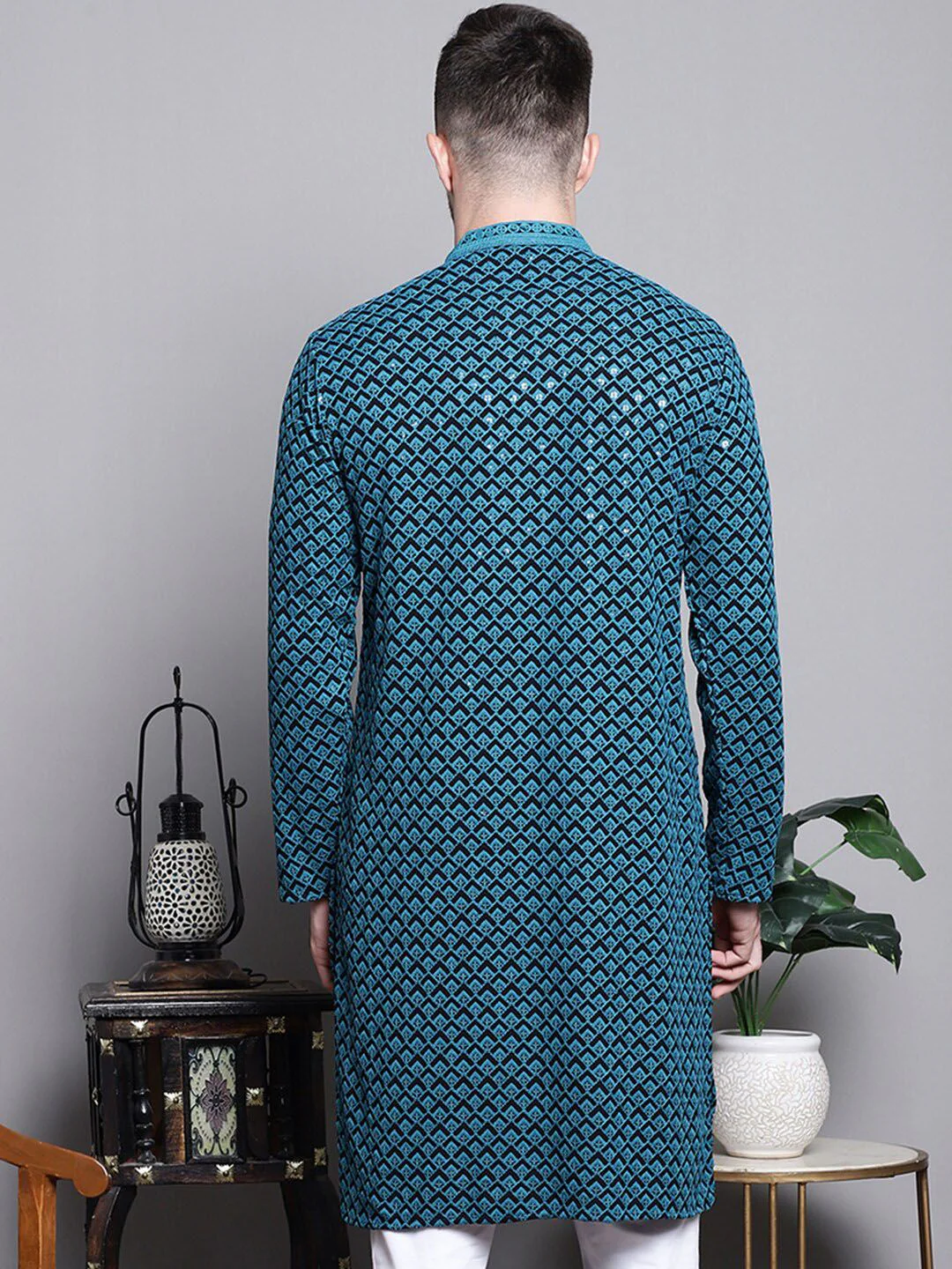 Jompers Geometric Embroidered Thread Work Sequinned Pure Cotton Kurta - Image 3
