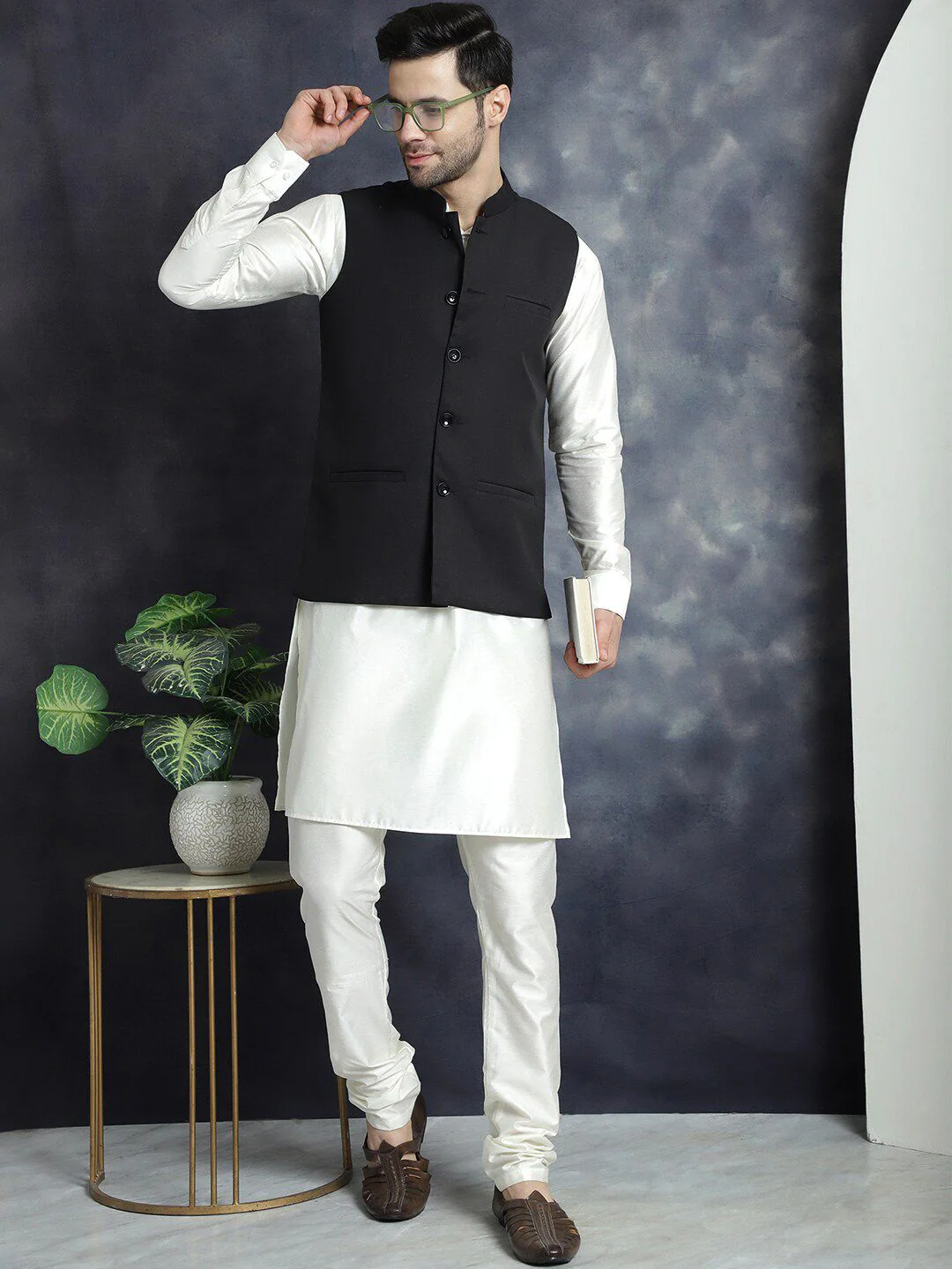 Jompers Mandarin Collar Nehru Jacket - Image 4
