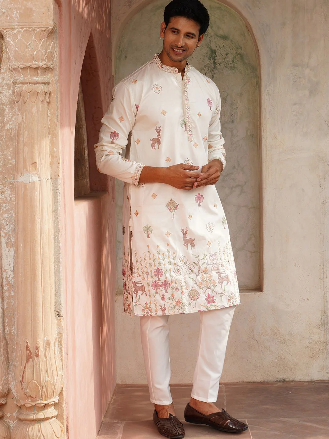 Jompers Men Ethnic Motifs Embroidered Regular Chikankari Kurta with Pyjamas - Image 5