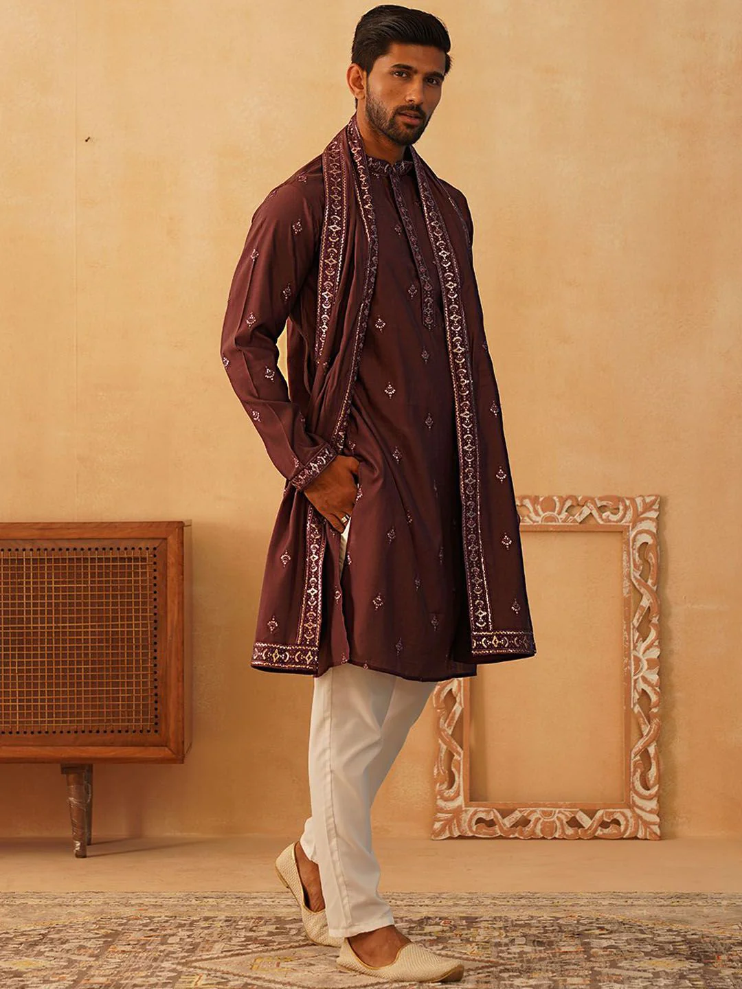 Jompers Men Floral Embroidered Regular Sequinned Kurta with Pyjamas & With Dupatta - Image 5