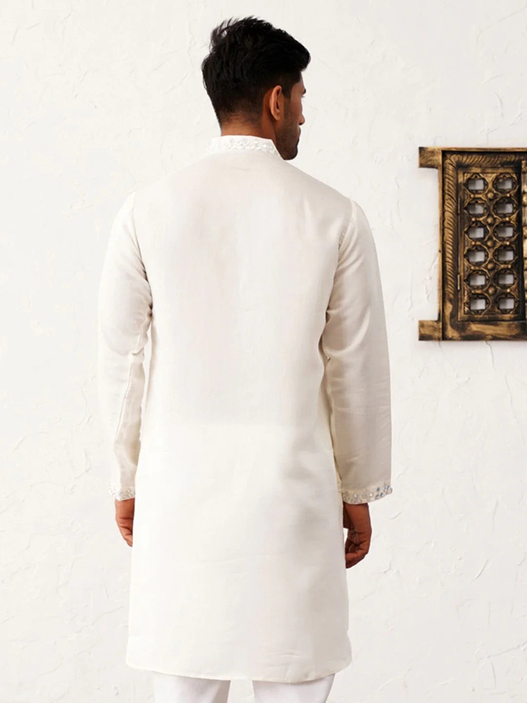 Jompers Geometric Embroidered Mirror Work Kurta Straight Kurta - Image 5
