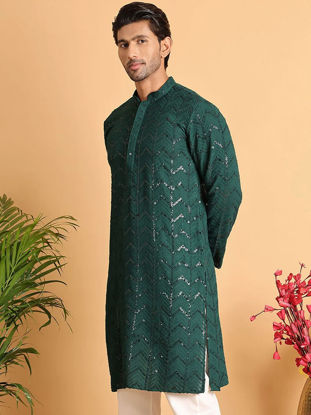 Jompers Men Leheriya Embroidered Sequinned Kurta - Image 3