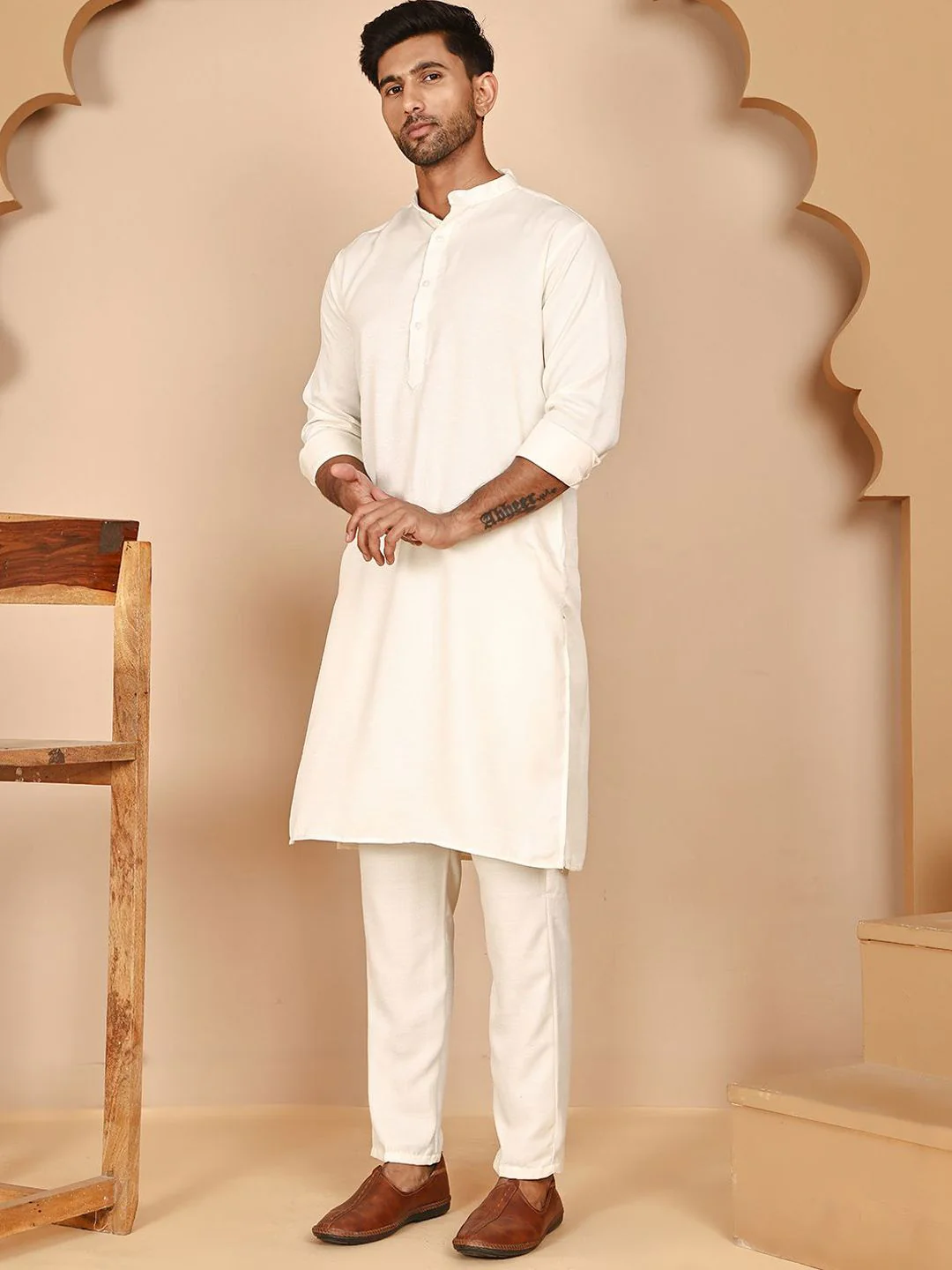 Jompers Men Solid Kurta with Pyjama - Image 4