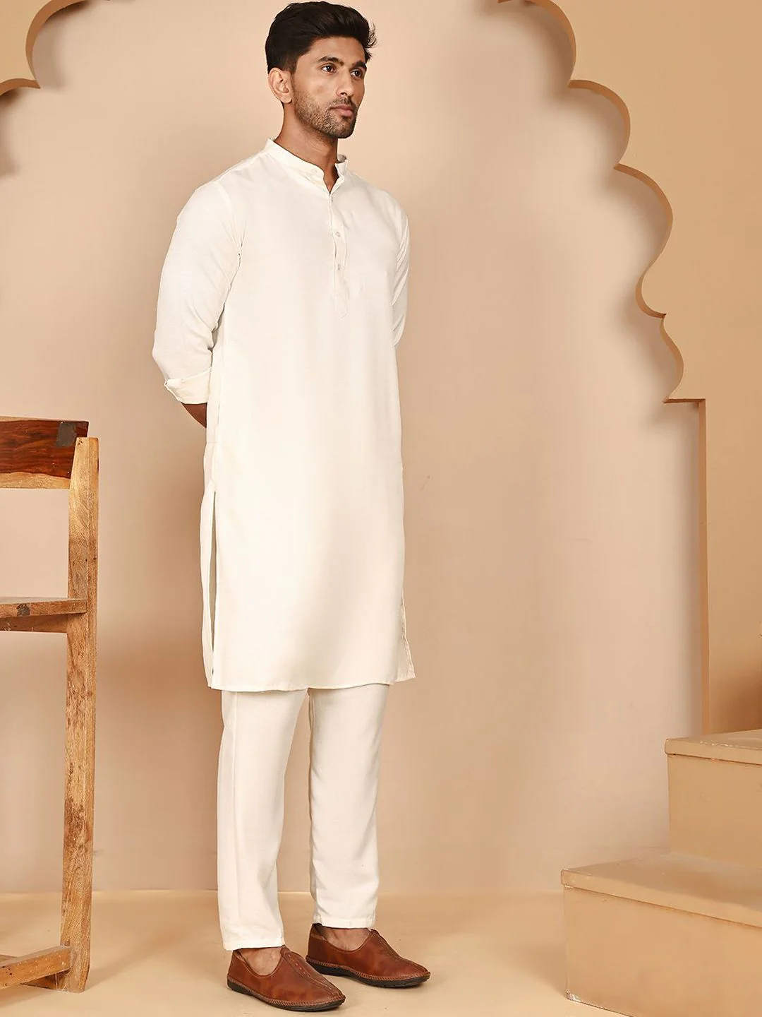 Jompers Men Solid Kurta with Pyjama - Image 5