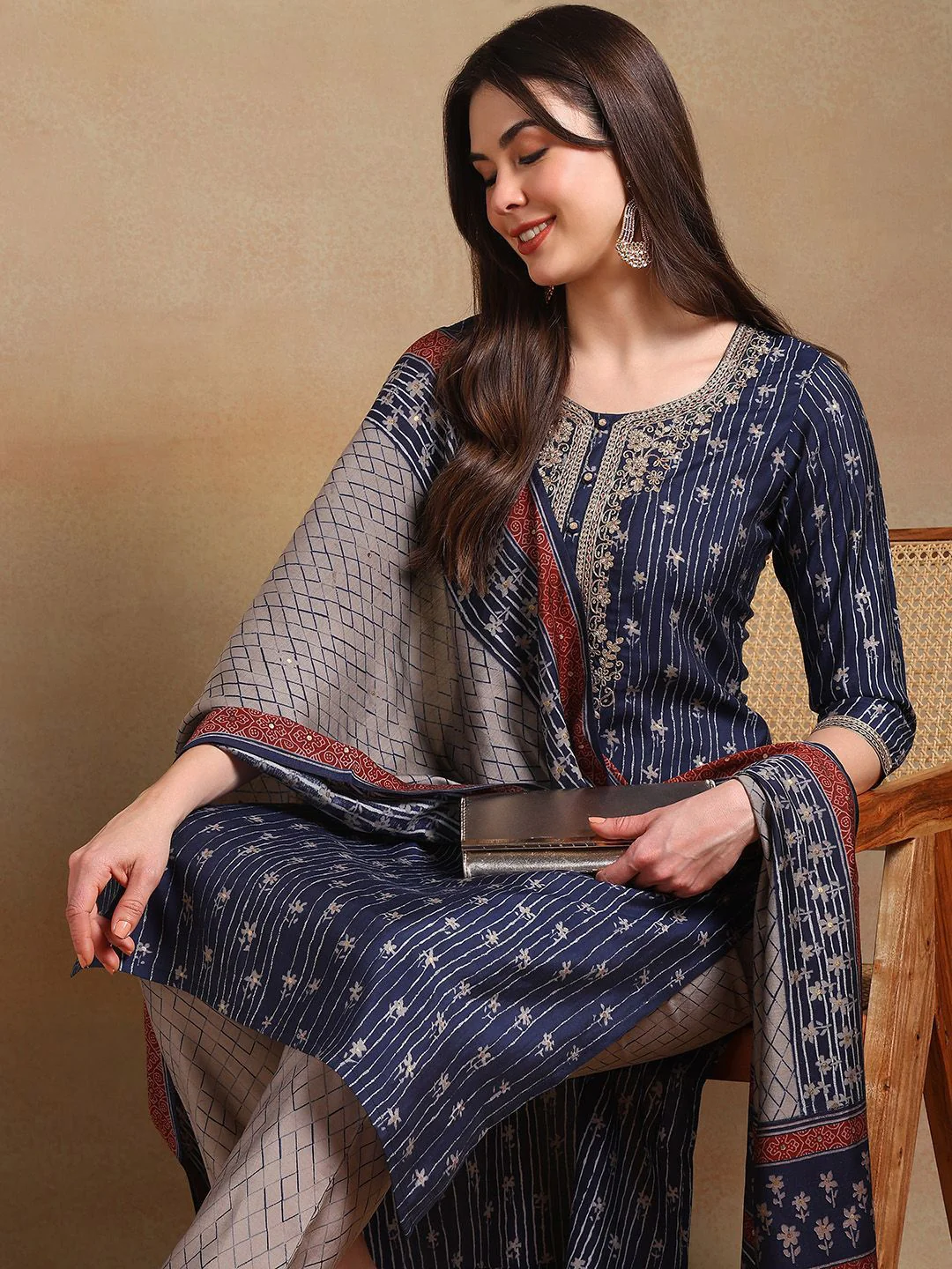 KALINI Floral Embroidered Zari Straight Silk Blend Kurta With Trousers & Dupatta - Image 2