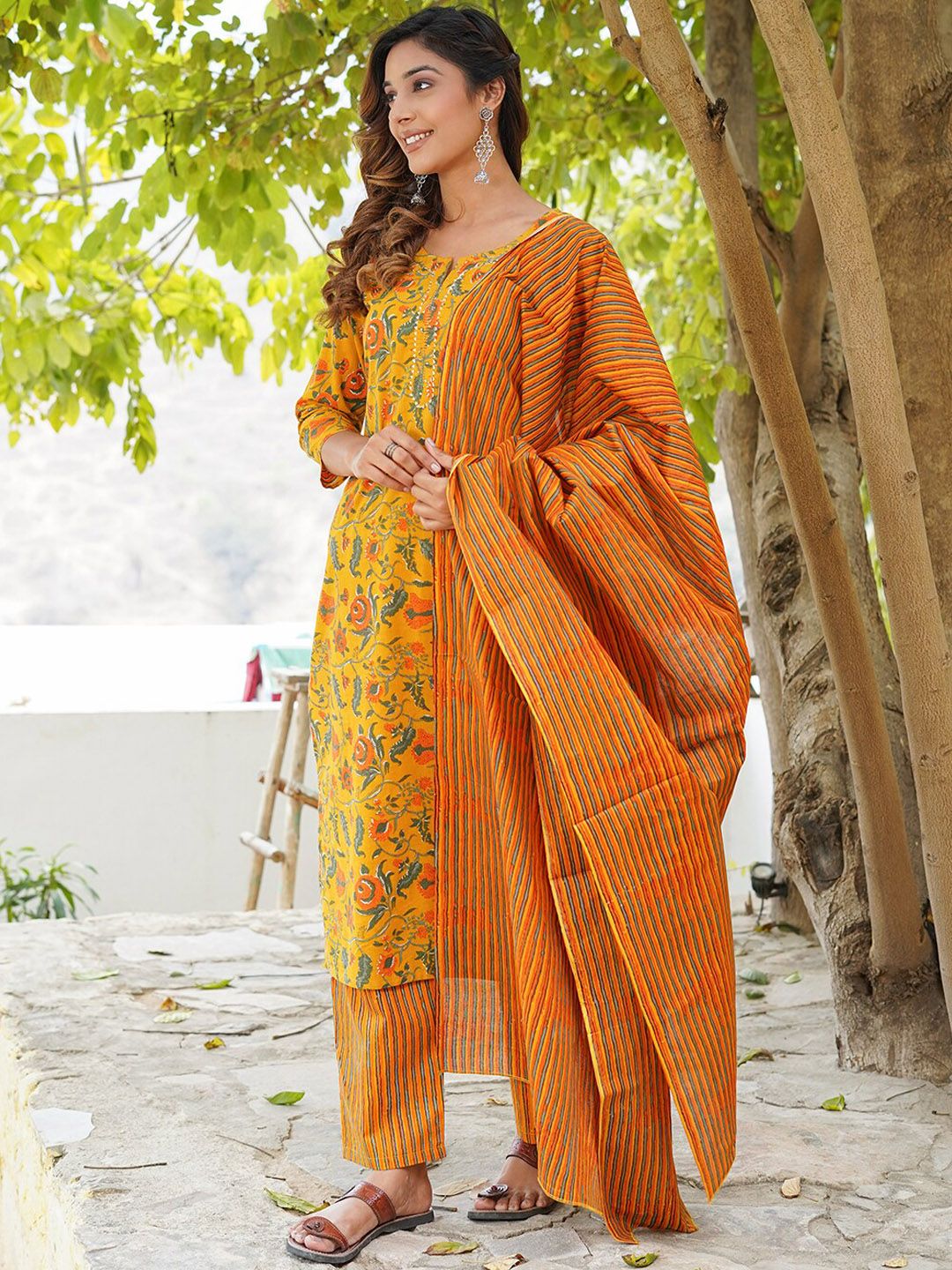 KALINI Floral Printed Gotta Patti Pure Cotton Kurta with Trousers & Dupatta - Image 5