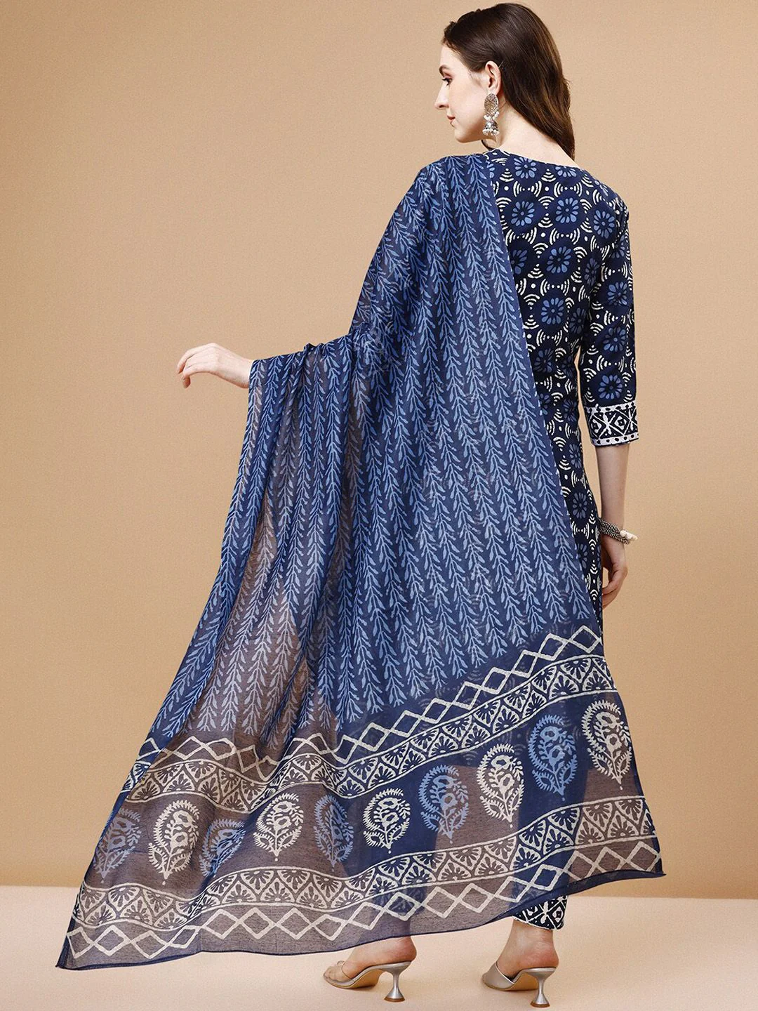 KALINI Floral Printed Kurta & Trousers With Dupatta - Image 4
