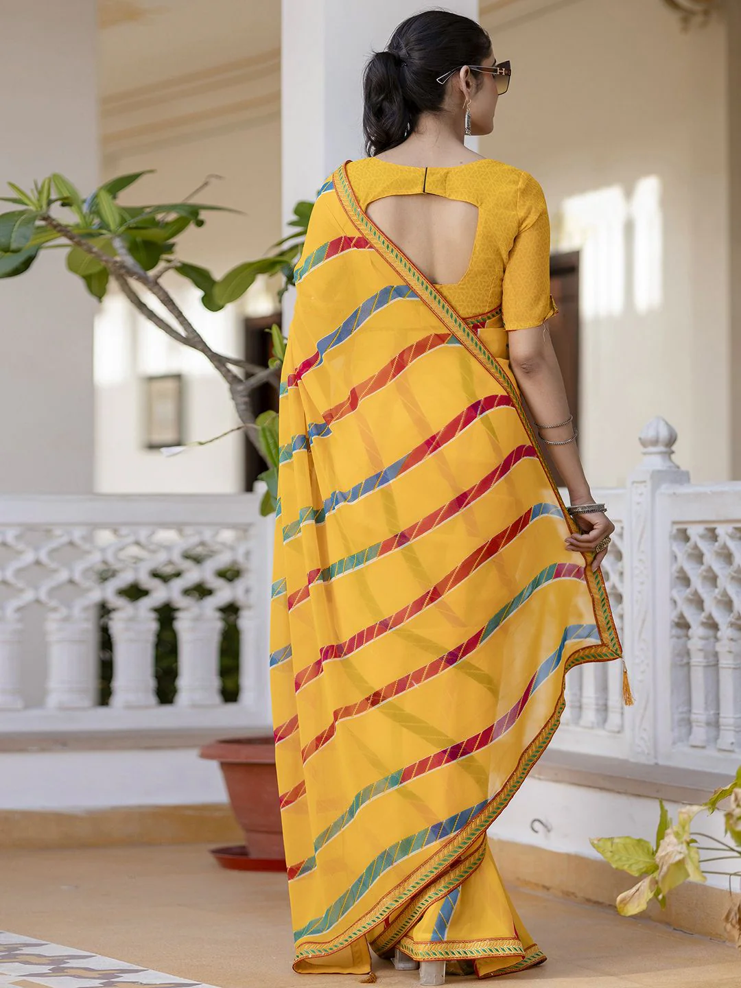 KALINI Striped Pure Georgette Saree - Image 2