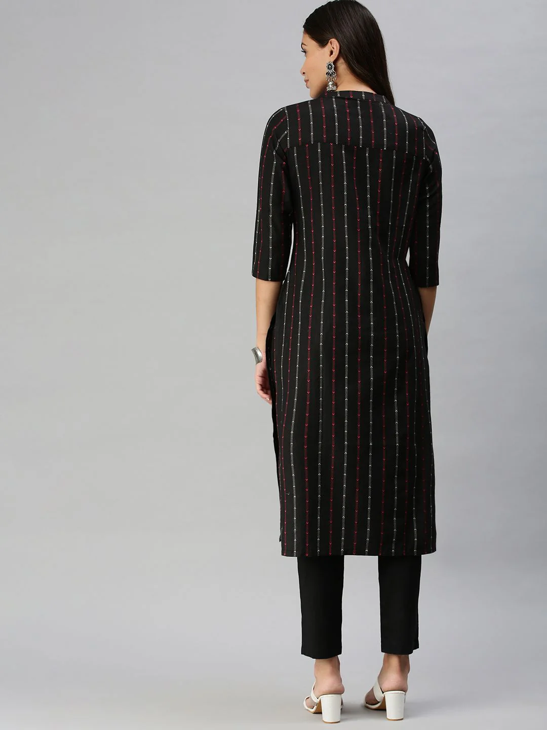 KALINI Women Black Pure Cotton Kurta with Trousers - Image 4