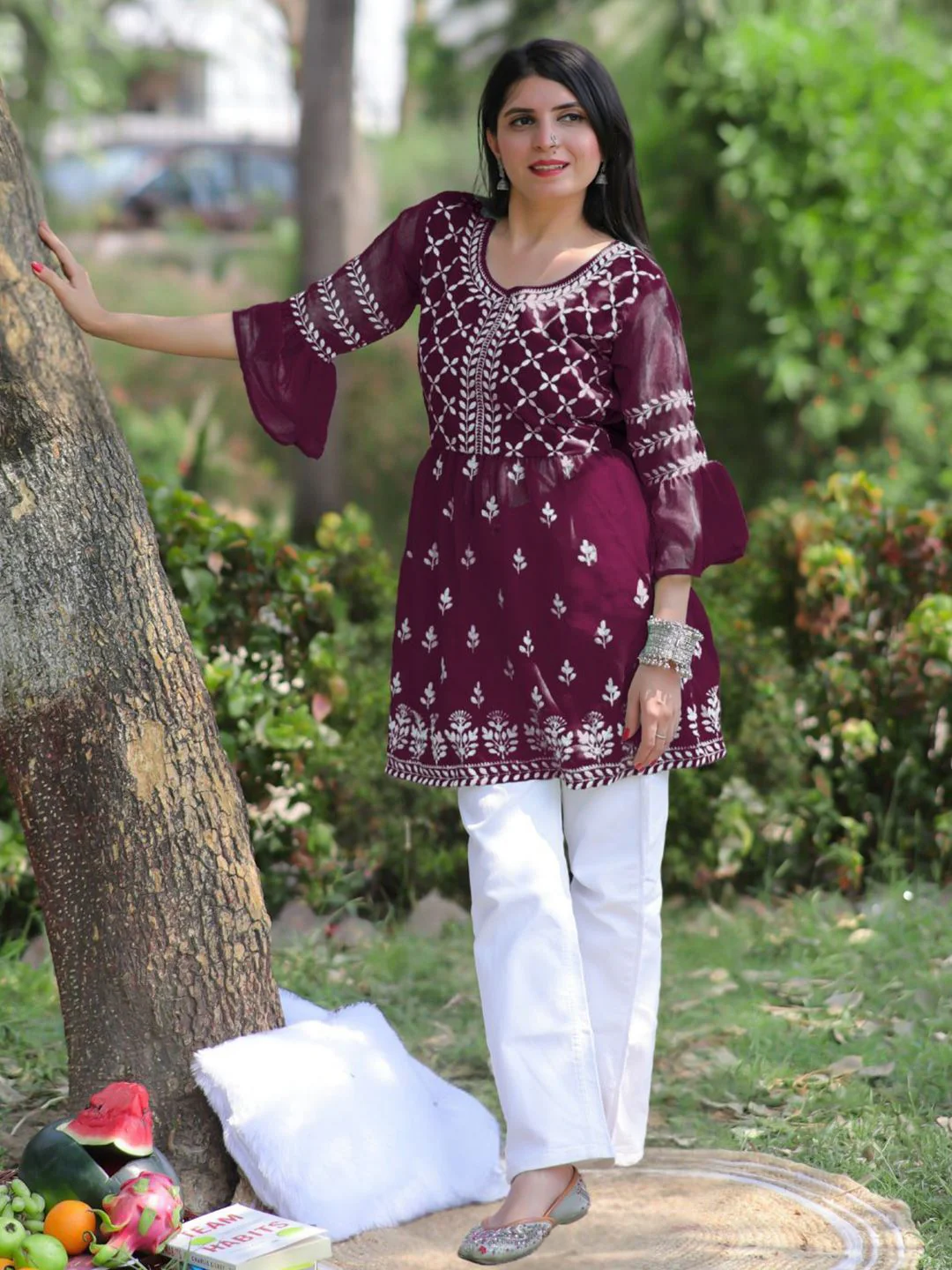 KALINI Women Embroidered Chikankari Kurti - Image 2
