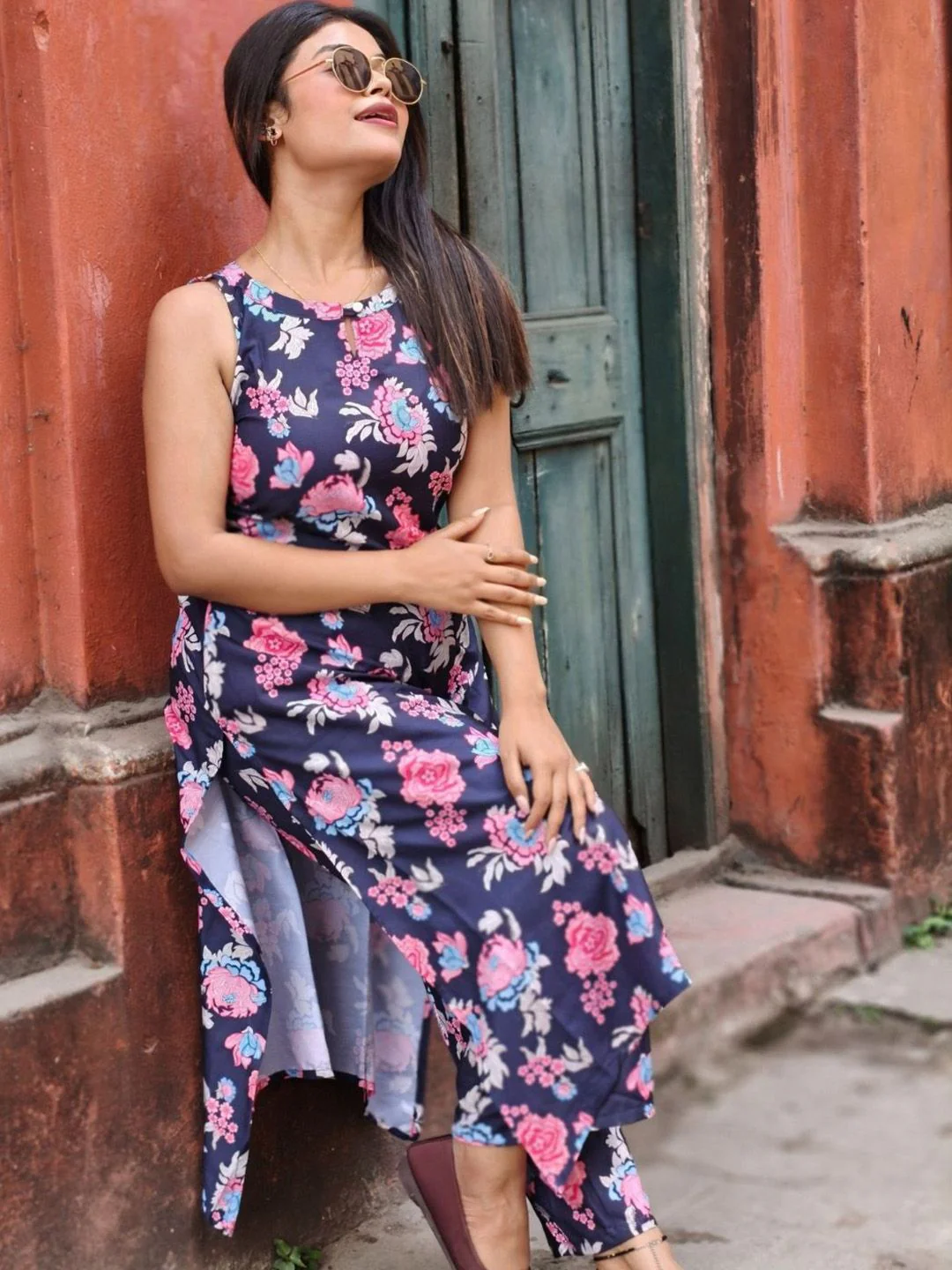 KALINI Women Floral Printed Regular Kurta with Palazzos - Image 6