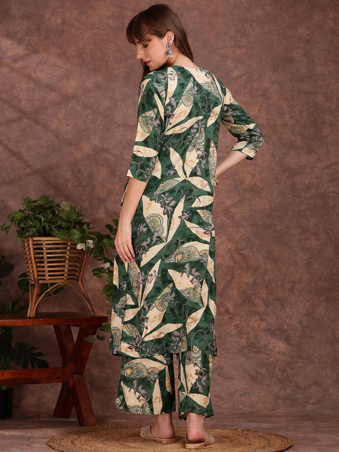 KALINI Women Floral Printed Regular Kurta with Palazzos - Image 5