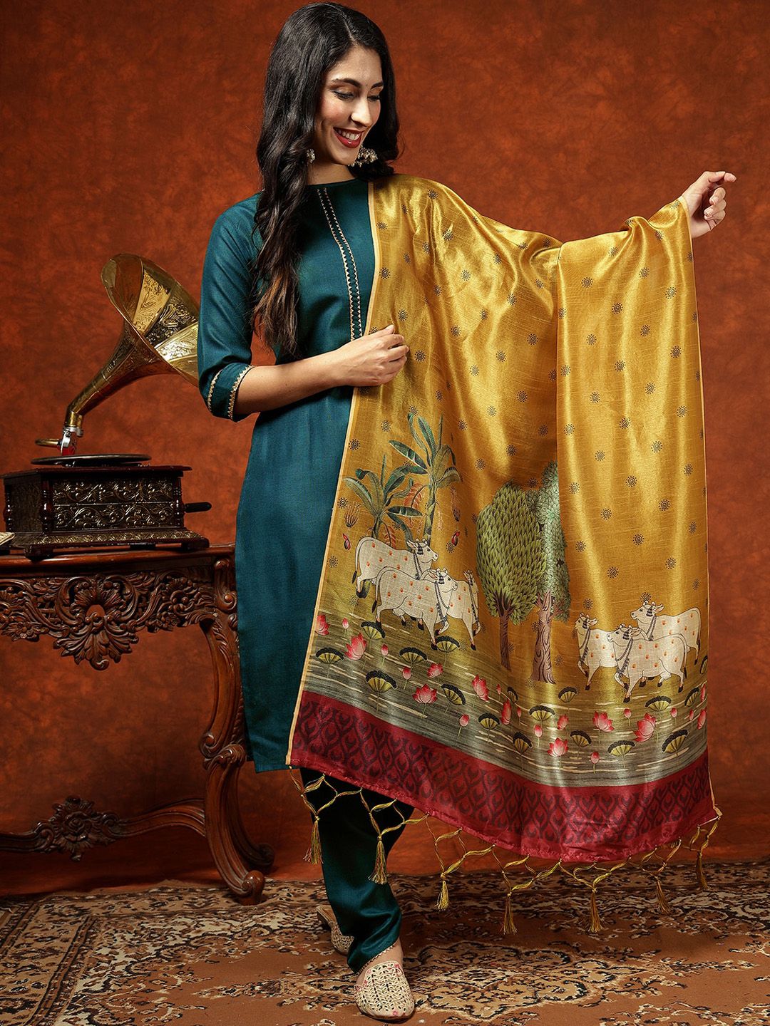 Kalini Women Straight Kurta Pant Set With Digital Print Dupatta - Image 4