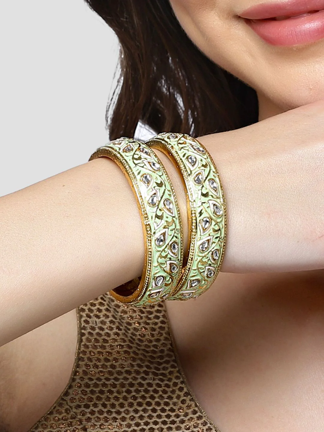 KARATCART Set Of 2 Gold-Plated Kundan-Studded Antique Bangles - Image 4