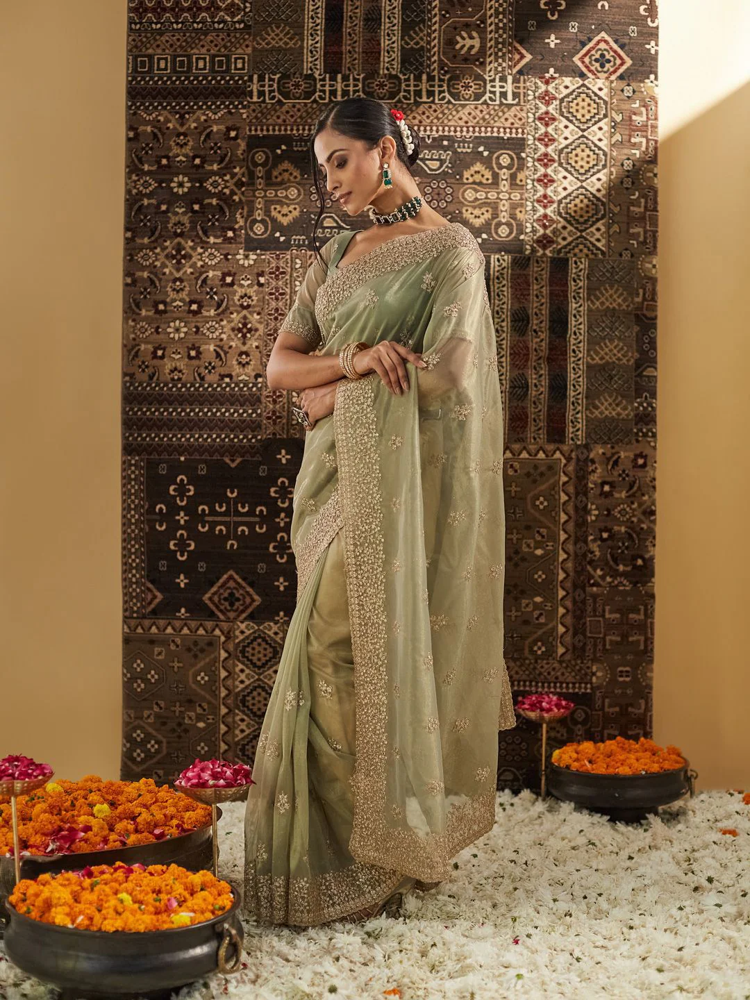 kasee Floral Zardozi Supernet Designer Saree - Image 3