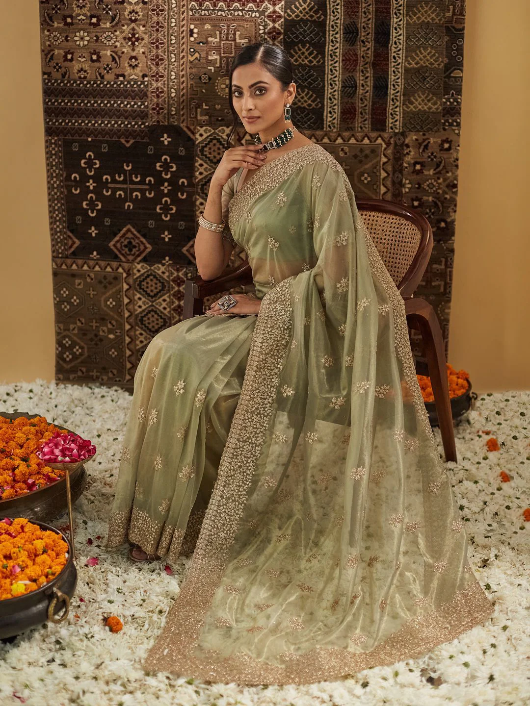 kasee Floral Zardozi Supernet Designer Saree - Image 4