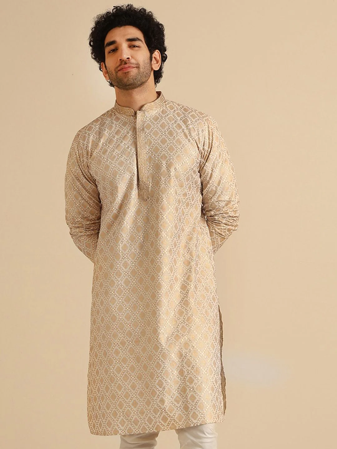 KISAH Men Foil Printed Zari  Regular Fit Kurta - Image 2