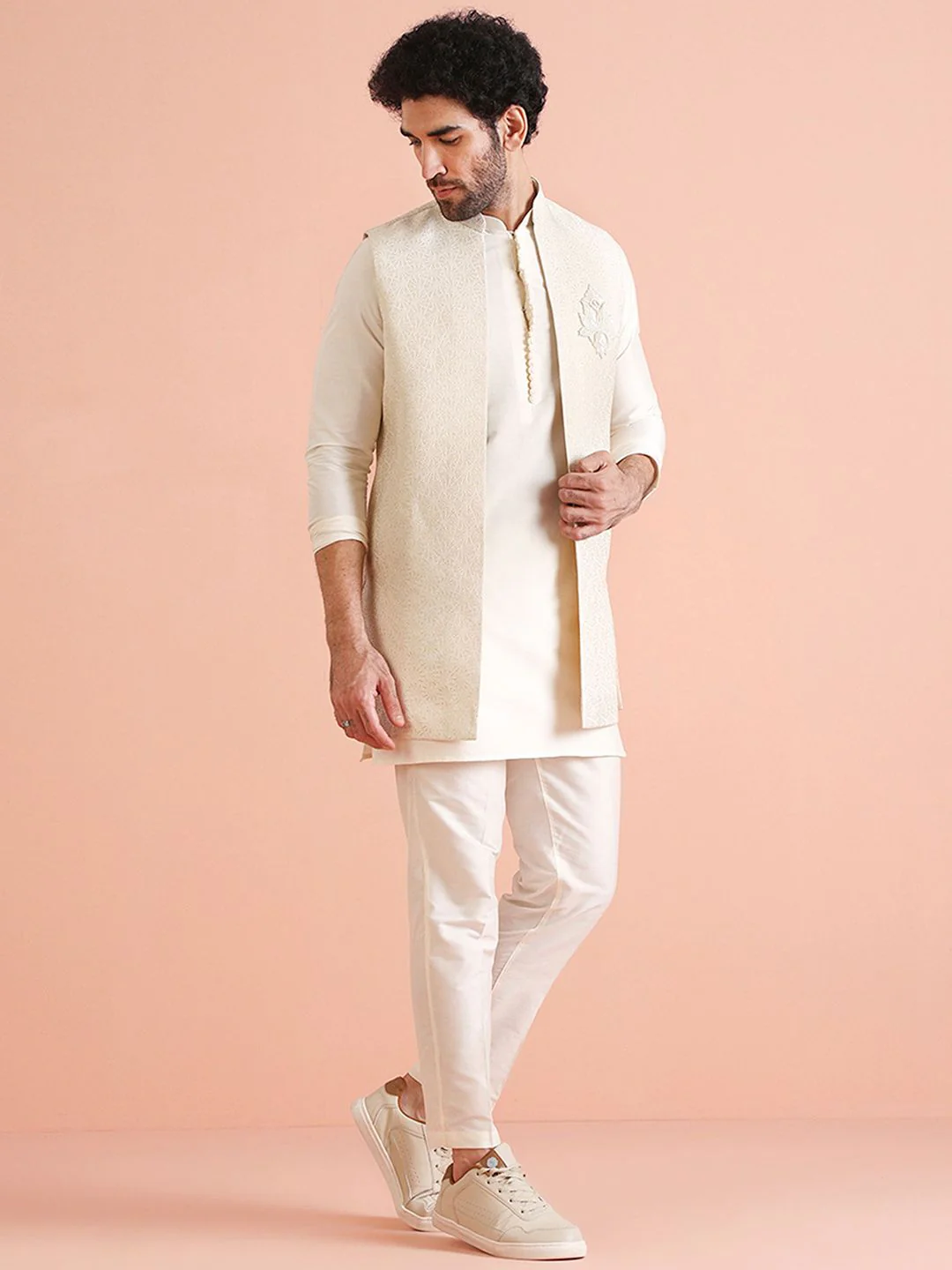 KISAH Men Zari Regular Fit Woven Design Kurta Nehru Jacket Trouser Set - Image 2