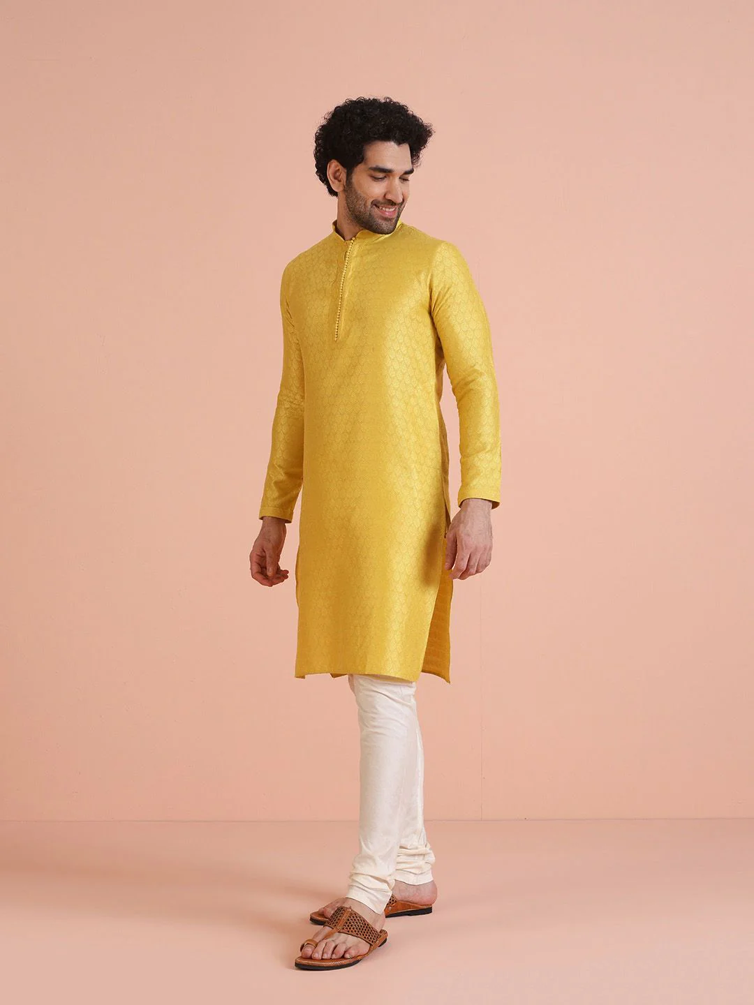 KISAH Woven Design Thread Work Mandarin Collar Straight Kurta - Image 5