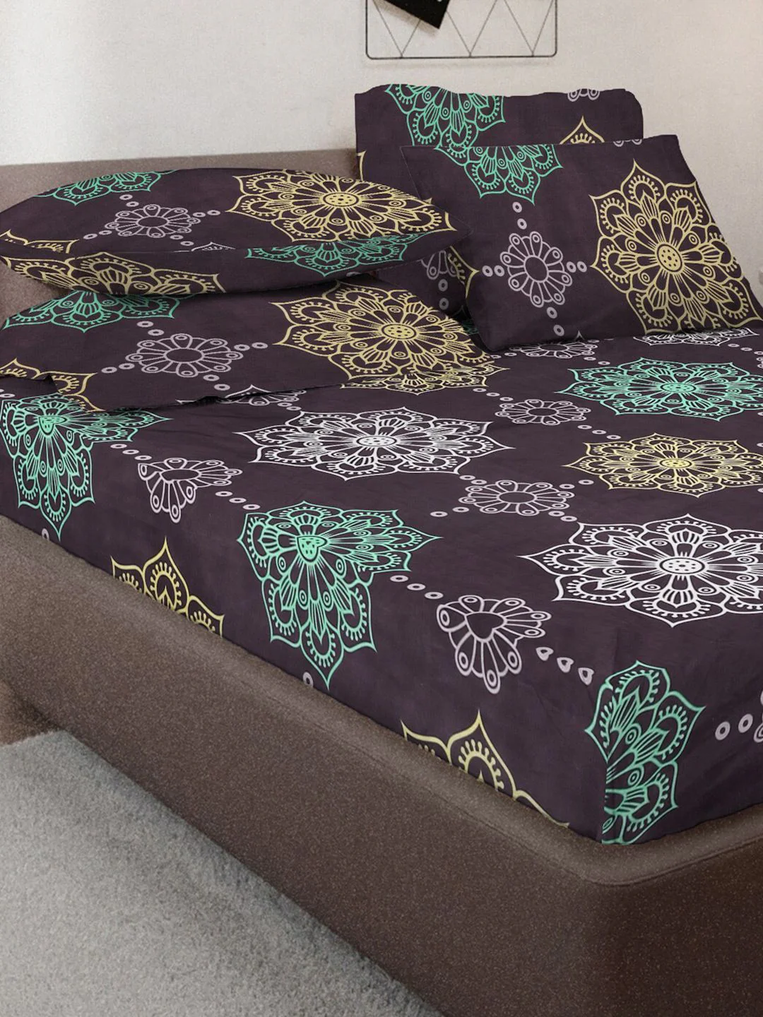 KLOTTHE Black Ethnic Motifs Printed 300TC Fitted Double King Bedsheet With 4 Pillow Cover - Image 3