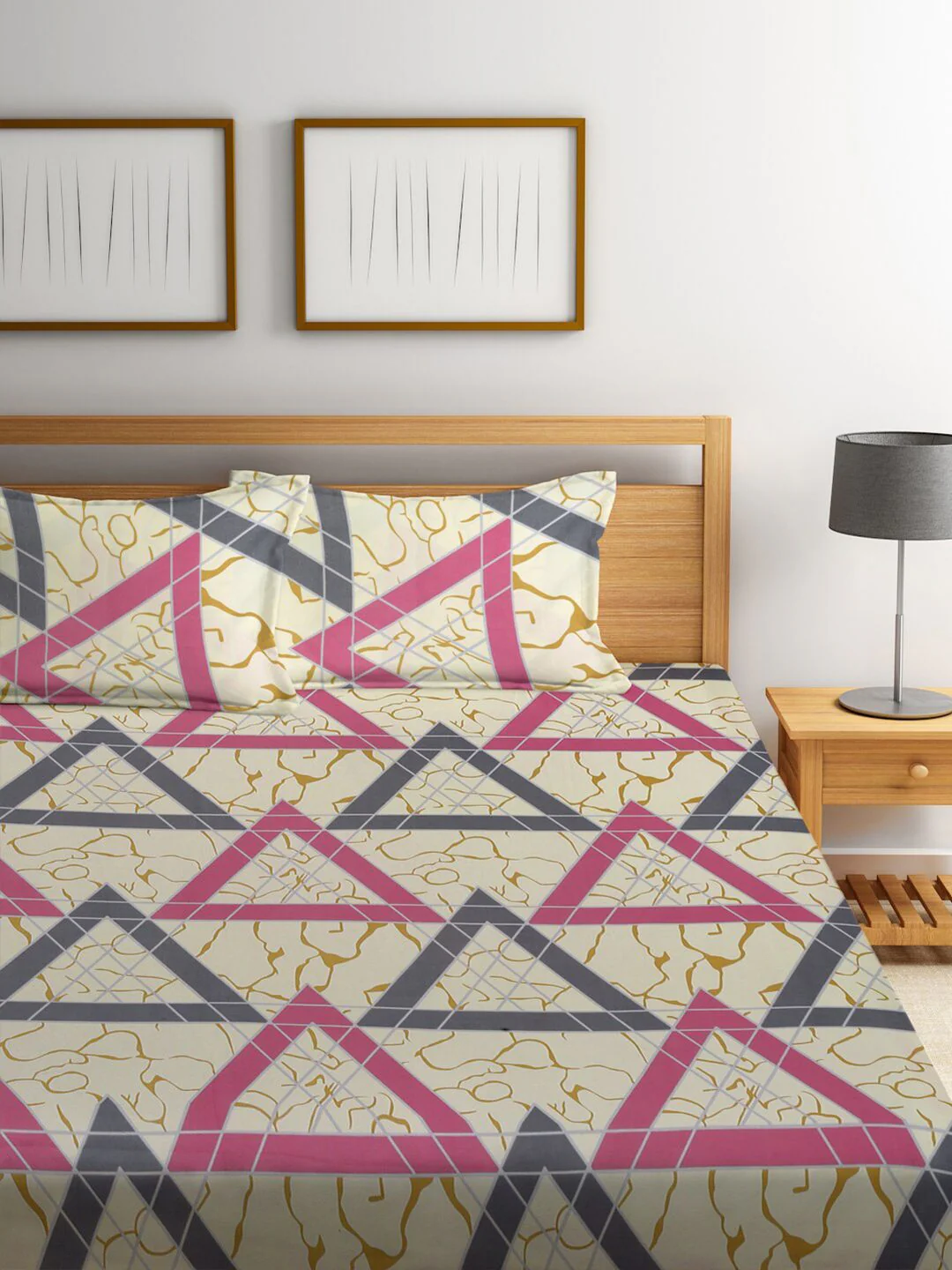 KLOTTHE Cream & Pink Printed 300TC Fitted Double King Bedsheet With 2 Pillow Covers - Image 2