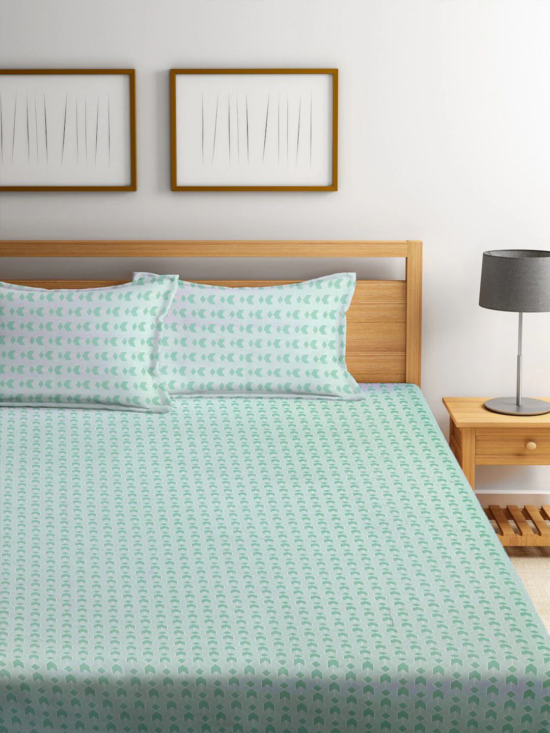 KLOTTHE Green Geometric Cotton 300 TC King Fine Bedsheet with 2 Pillow Covers-250 x 220 cm - Image 3