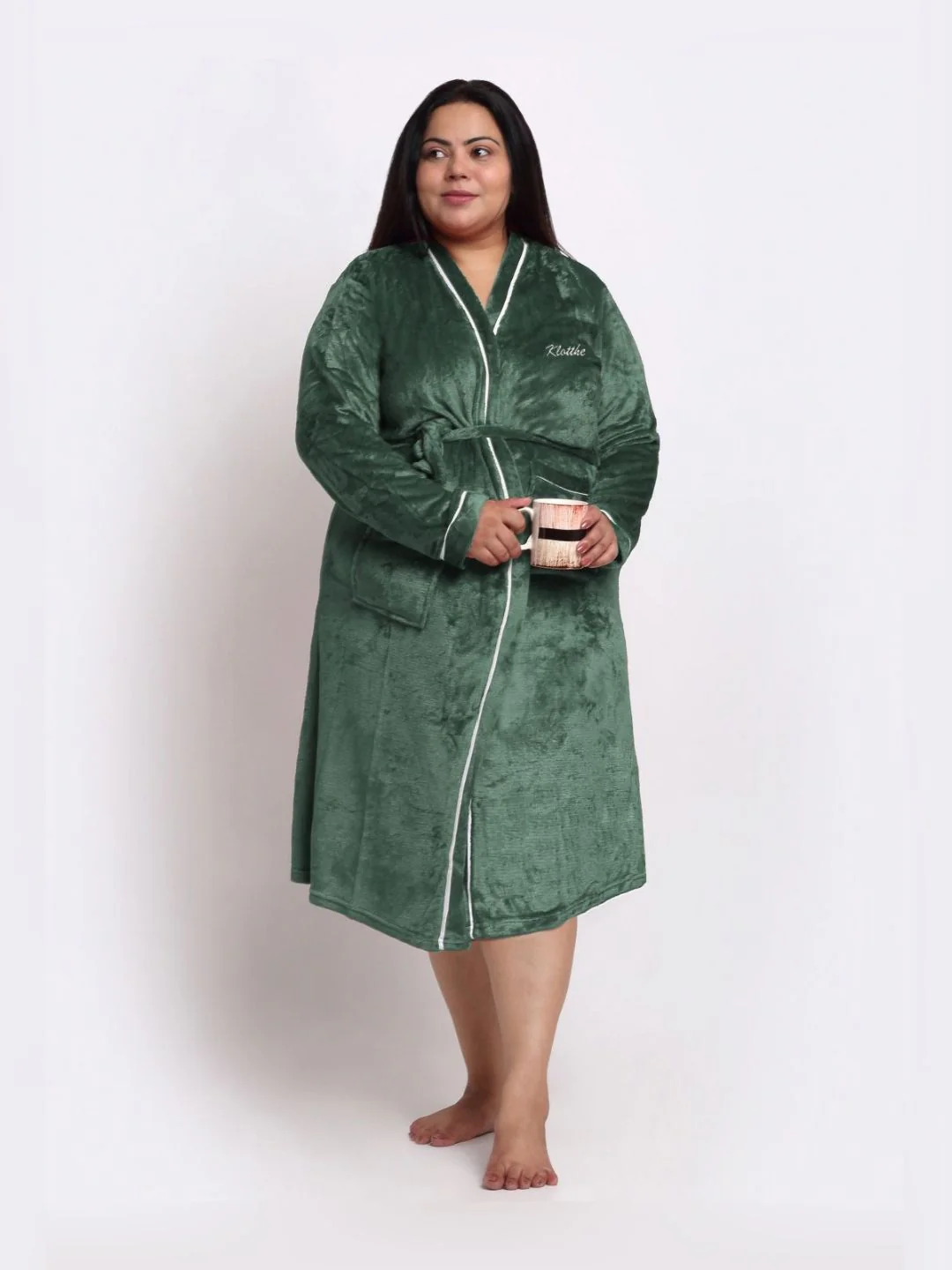 KLOTTHE Plus Size Green Woollen Bath Robe With Belt - Image 4