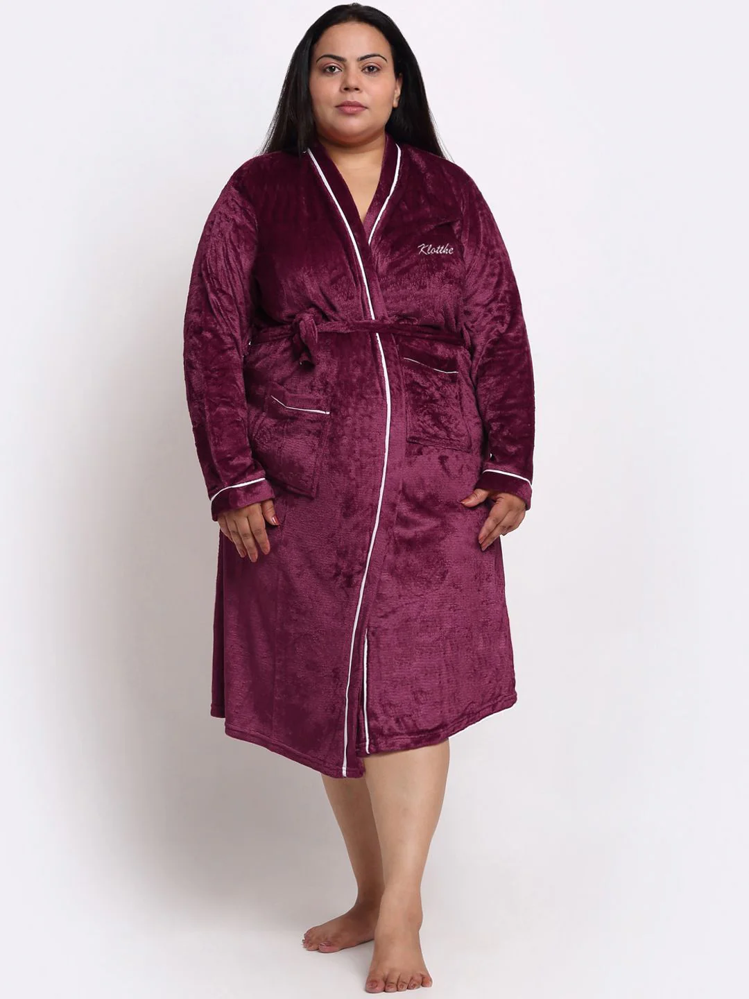 KLOTTHE Plus Size Long Sleeved Wool Bath Robe With Belt