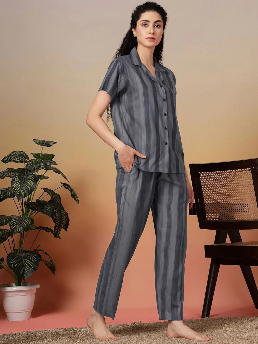 KLOTTHE Women Striped Night suit - Image 5