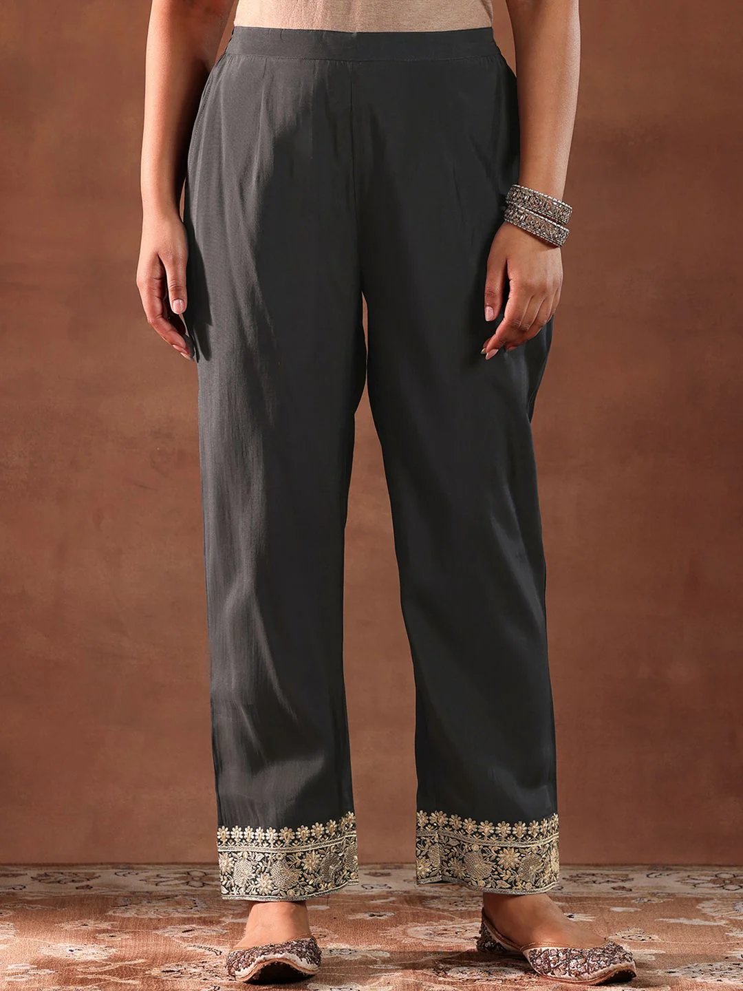 Libas Black and Grey Floral Embroidered Thread Work Kurta with Trouser & Dupatta - Image 7