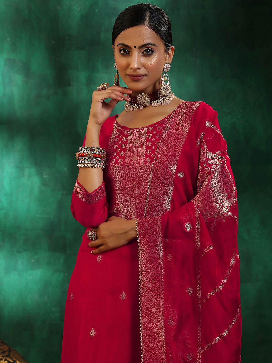 Libas Ethnic Motifs Straight Kurta with Trousers & With Dupatta - Image 6