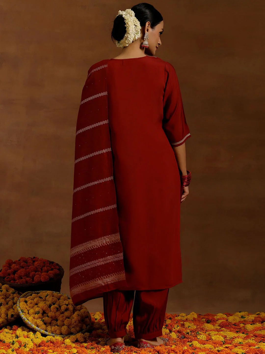 Libas Floral Embroidered Regular Sequinned Kurta With Salwar & Dupatta - Image 4