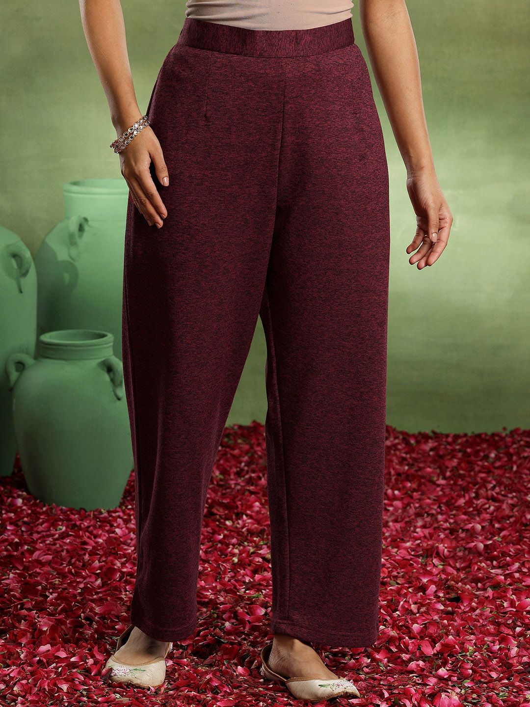 Libas Floral Embroidered Thread Work Kurta with Trouser & Dupatta - Image 7