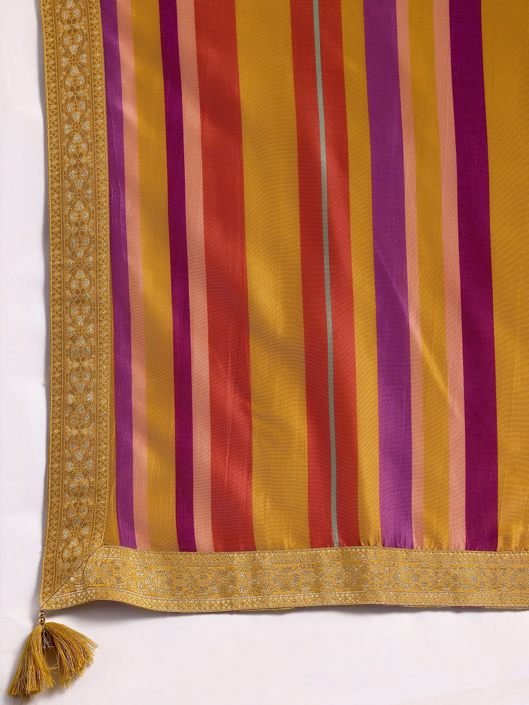 Libas Floral Printed Kurta With Trousers & Dupatta - Image 3