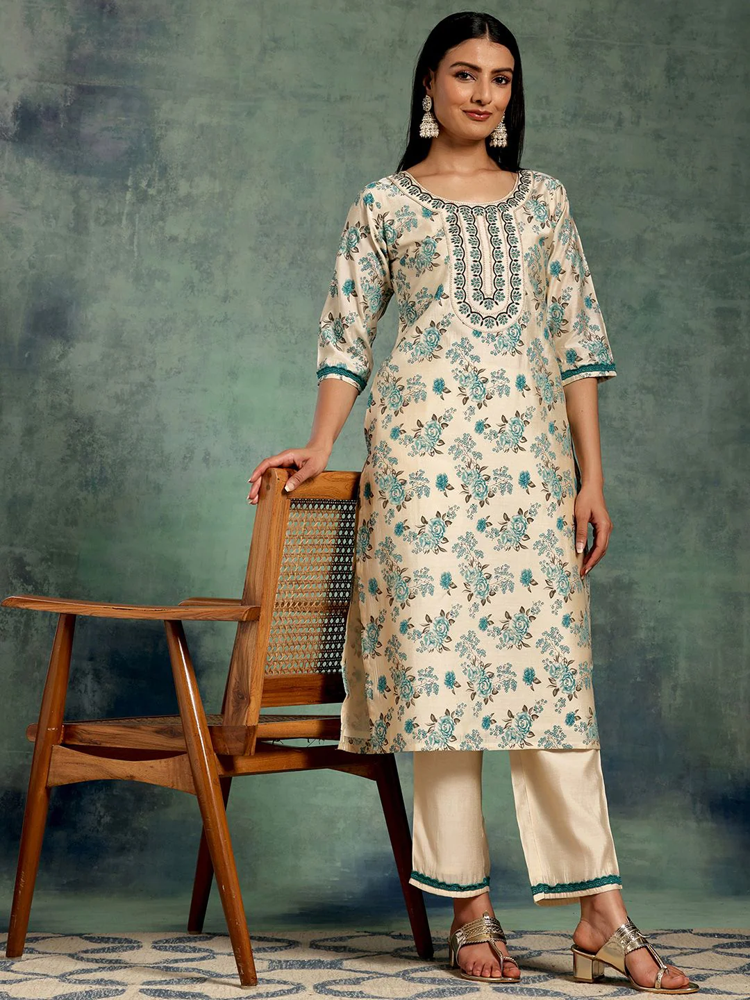 Libas Floral Printed Regular Chanderi Silk Kurta with Palazzos - Image 6