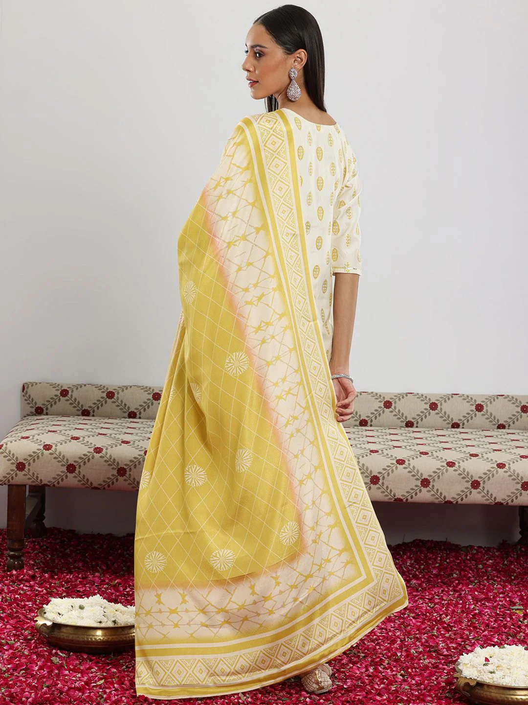 Libas Floral Printed Regular Sequinned Kurta with Palazzo & Dupatta - Image 4