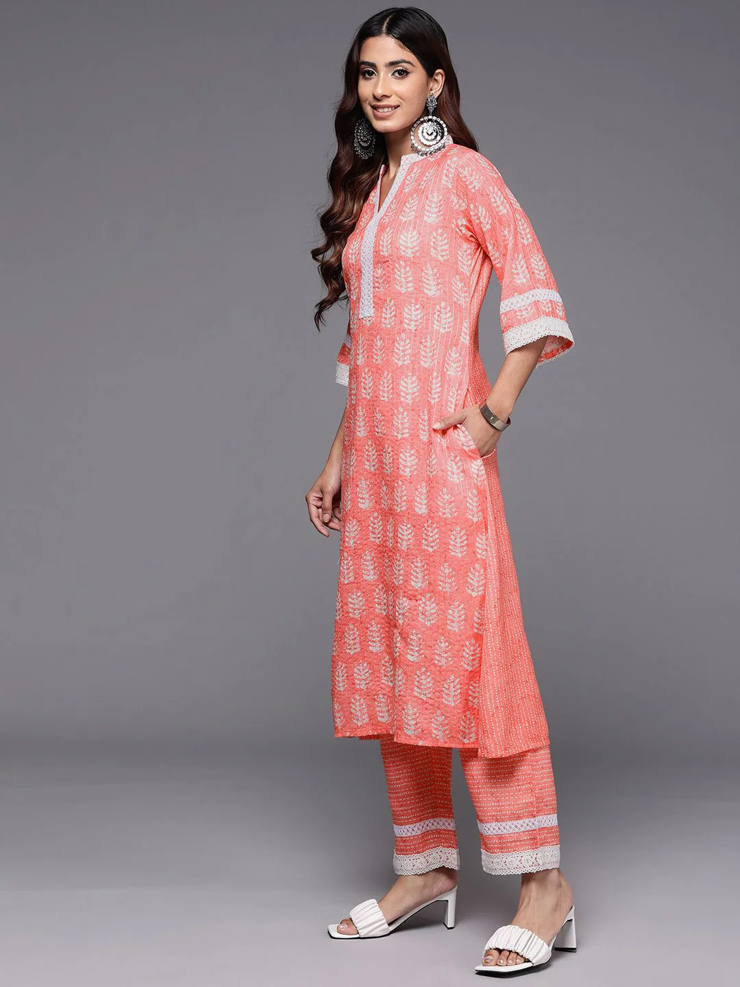 Libas Floral Printed Regular Sequinned Kurta with Trousers - Image 5