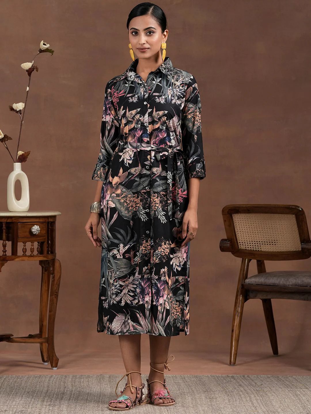 Libas Floral Printed Shirt Collar A-Line Dress With waistbelt - Image 2